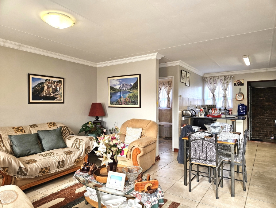 2 Bedroom Property for Sale in C Place Eastern Cape